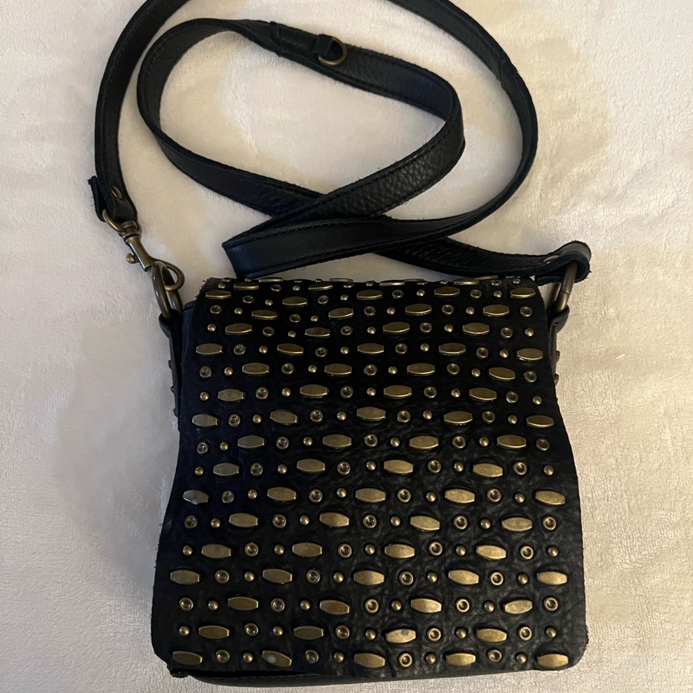 💚Revel Black and Gold Studded Women's Bag🩷